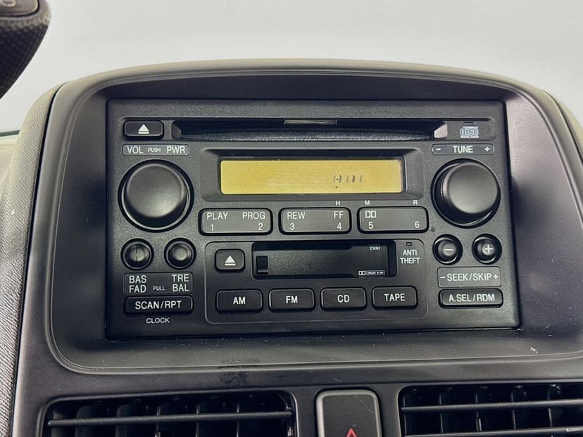 2003 Honda CR-V - Image 16