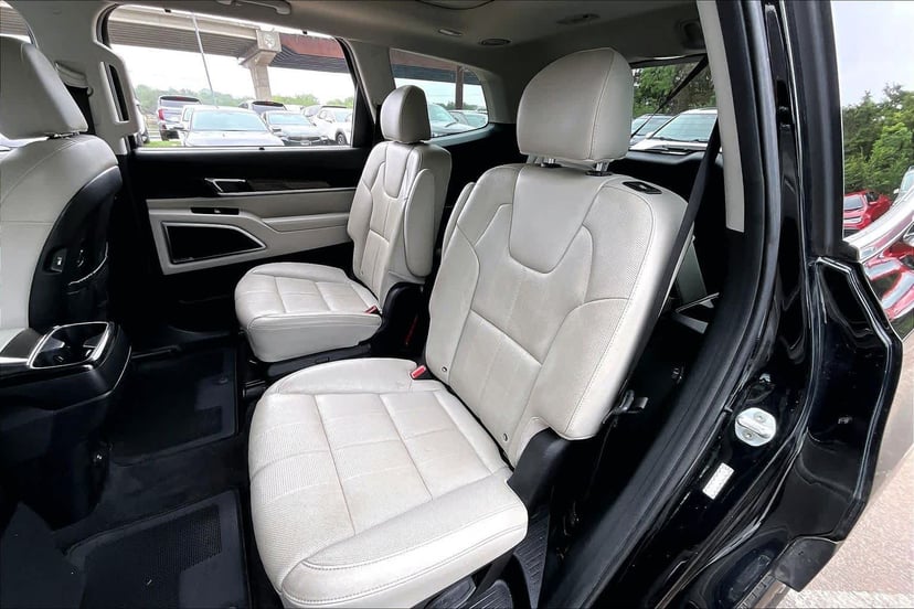 2020 Kia Telluride - Image 21