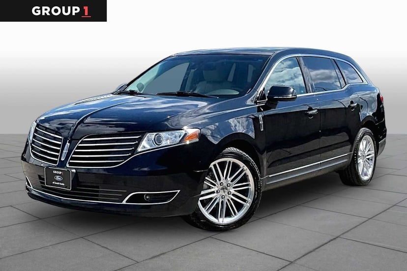 2018 Lincoln MKT - Image 1