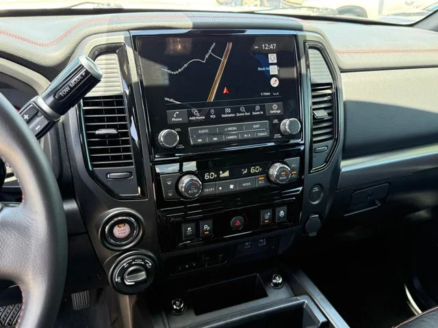 2023 Nissan Titan - Image 18