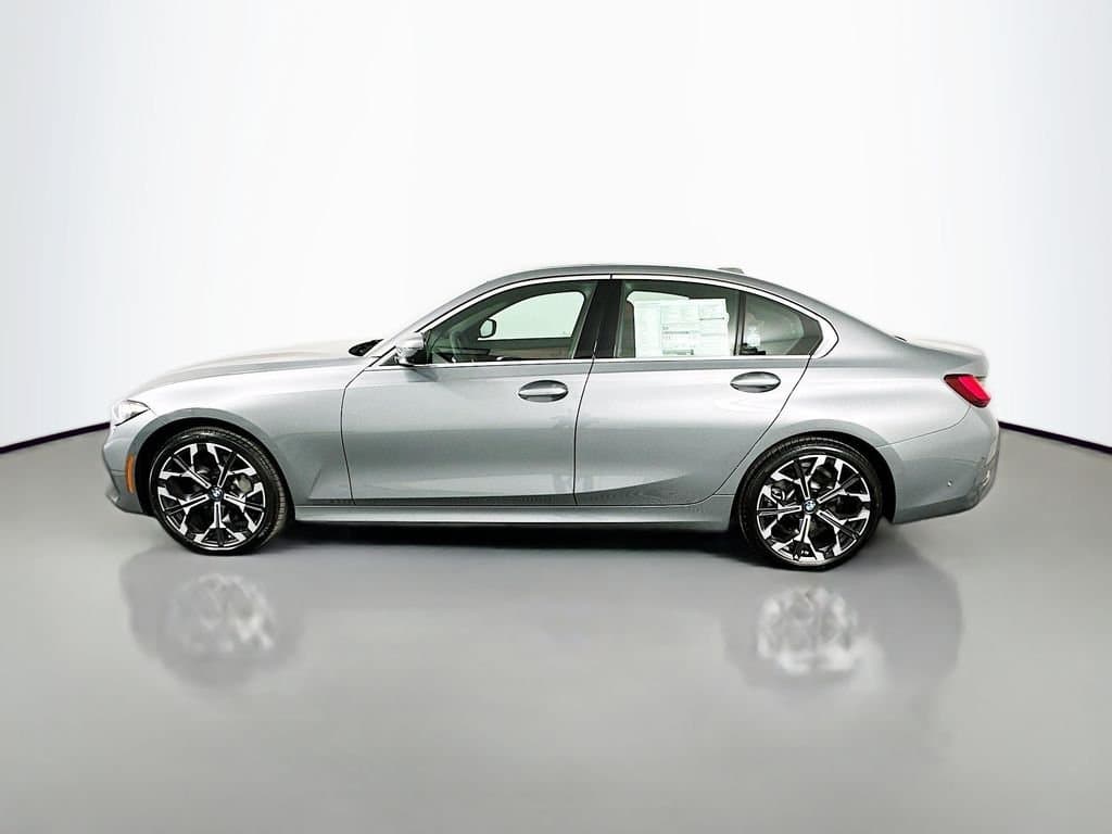 2026 BMW 3 Series - Image 8