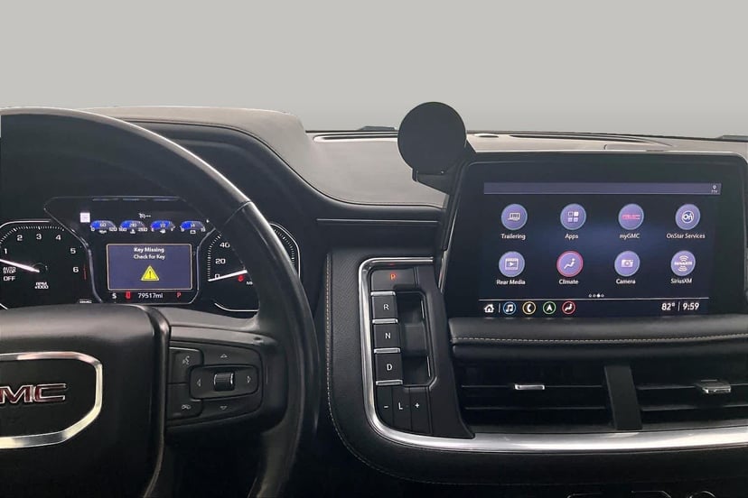 2021 GMC Yukon - Image 7