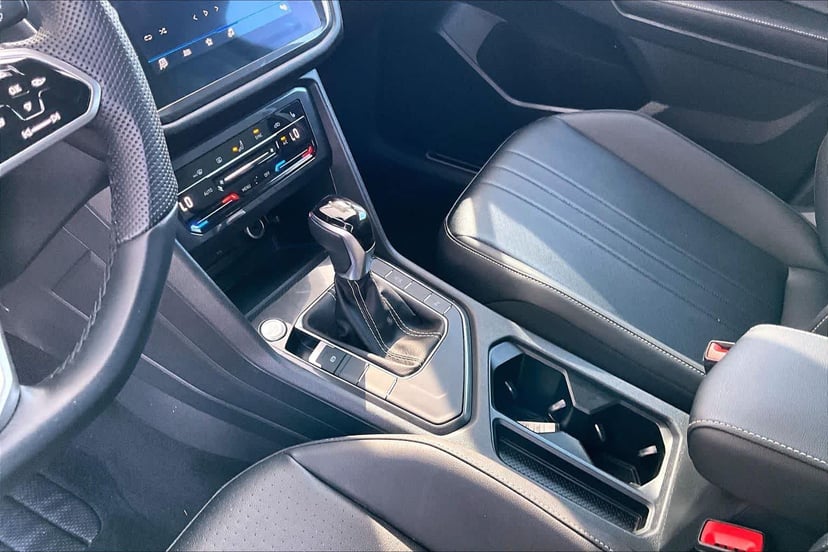 2024 Volkswagen Tiguan - Image 17
