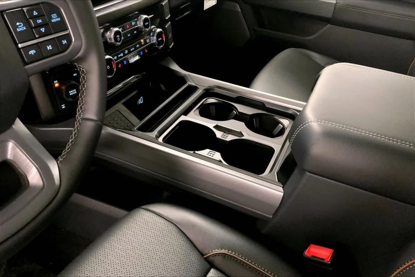 2026 Ford Super Duty - Image 6