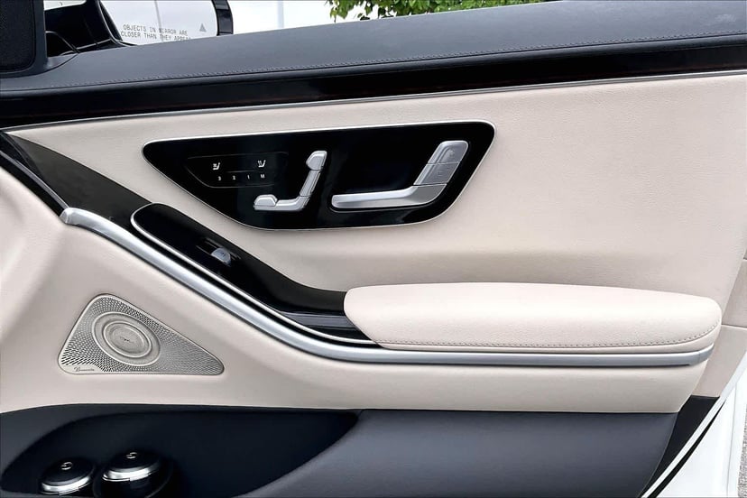 2023 Mercedes-Benz S 500 - Image 23