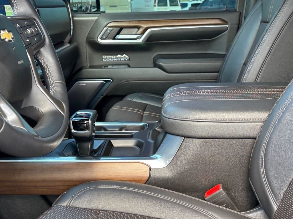 2024 Chevrolet Silverado 1500 - Image 11