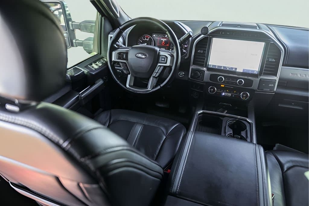 2022 Ford F-250SD - Image 33