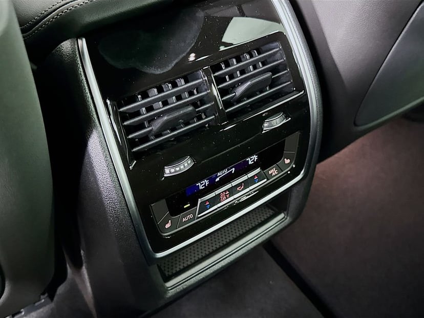 2026 BMW X5 - Image 18