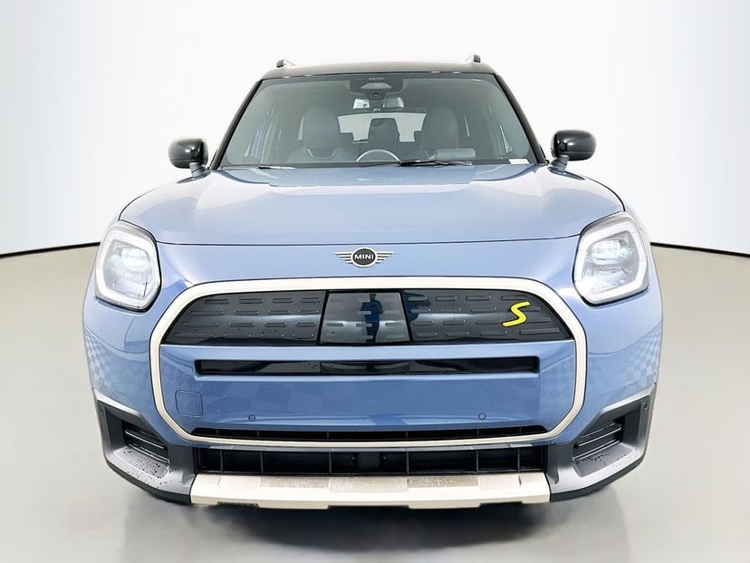 2026 MINI Countryman - Image 2