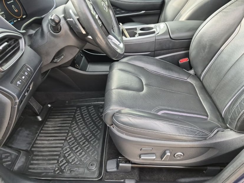 2021 Hyundai Santa Fe - Image 31