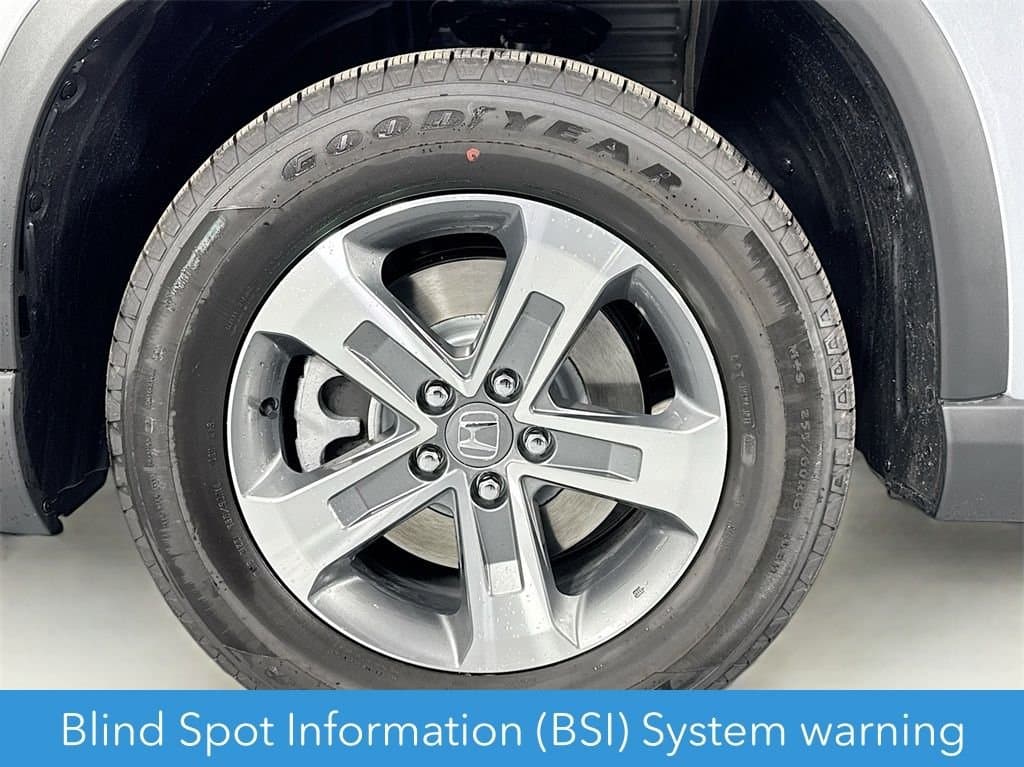 2025 HONDA Pilot - Image 14