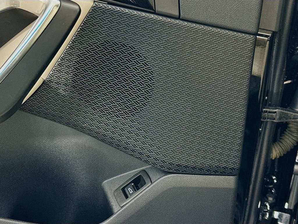 2024 BMW X1 - Image 19