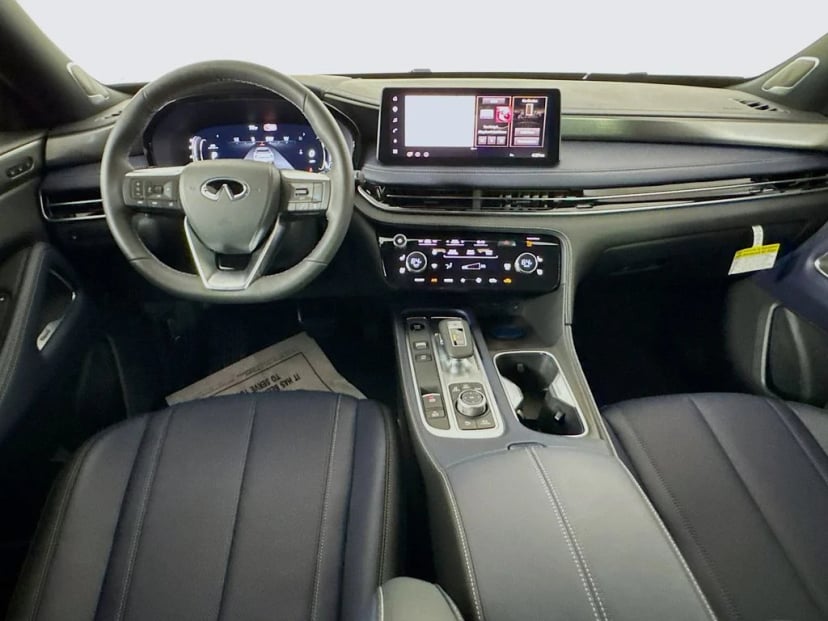 2027 INFINITI QX60 - Image 26