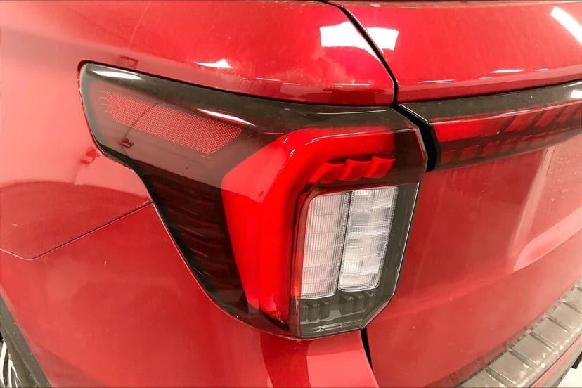 2026 Ford Explorer - Image 14
