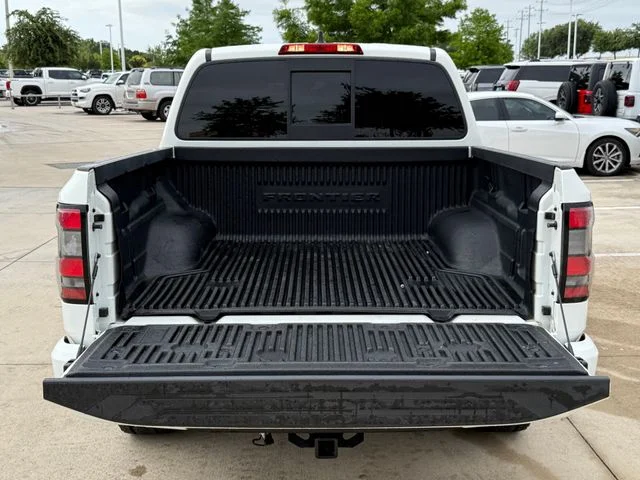 2022 Nissan Frontier - Image 25