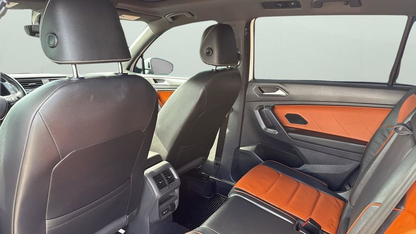 2021 Volkswagen Tiguan - Image 29