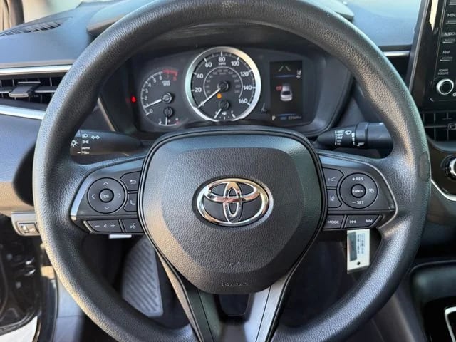 2022 Toyota Corolla - Image 12