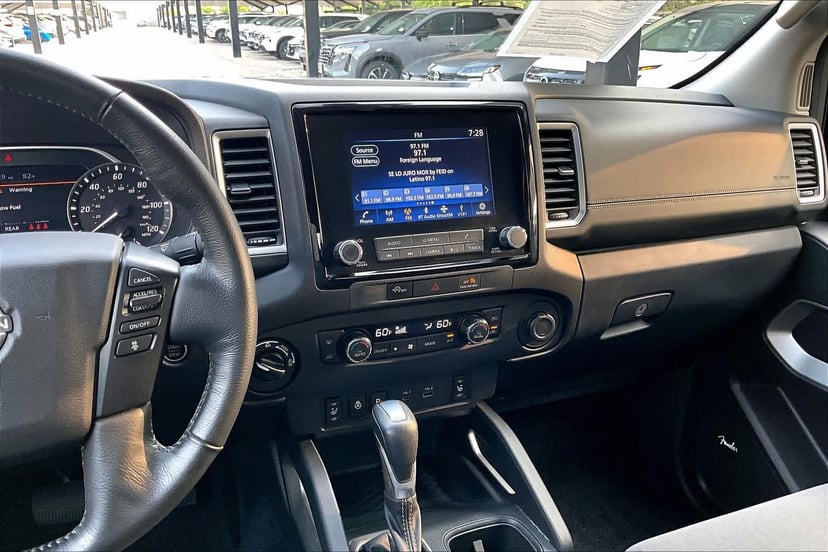 2023 Nissan Frontier - Image 7