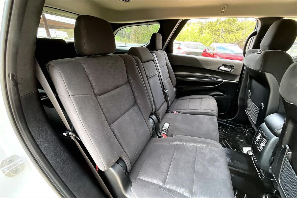 2022 Dodge Durango - Image 19