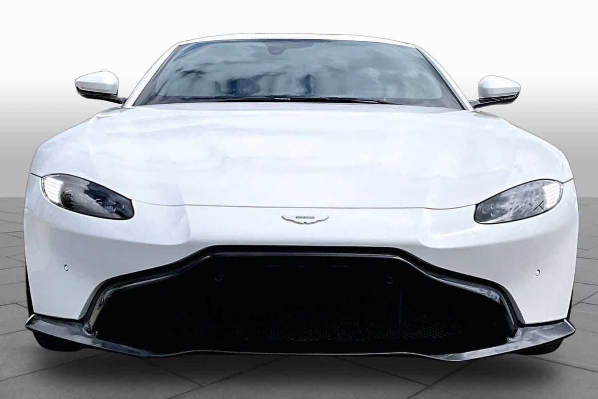 2020 Aston Martin Vantage - Image 4