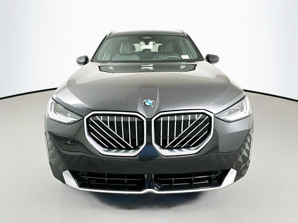 2026 BMW X3 - Image 2