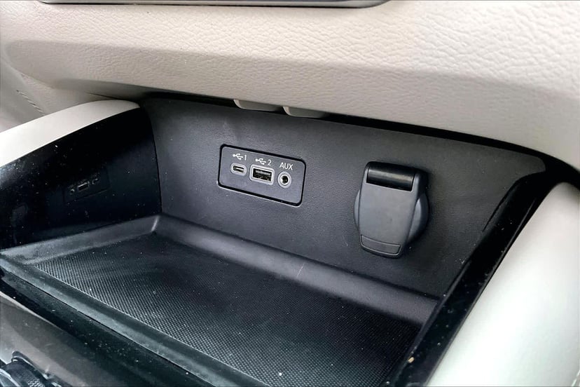 2023 Nissan Altima - Image 35
