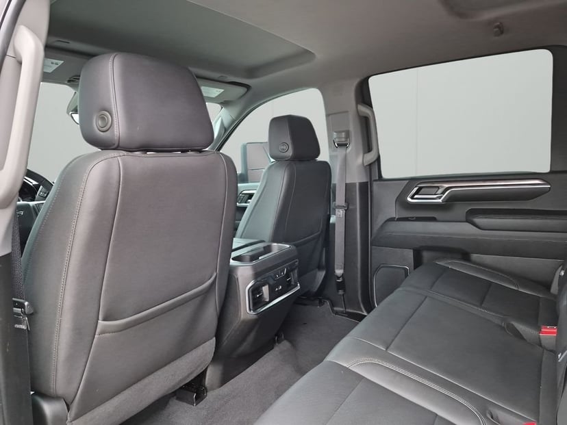 2024 Chevrolet Silverado 2500HD - Image 18