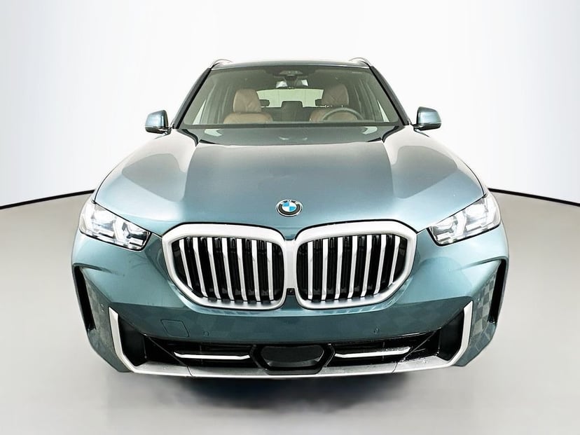 2026 BMW X5 - Image 2