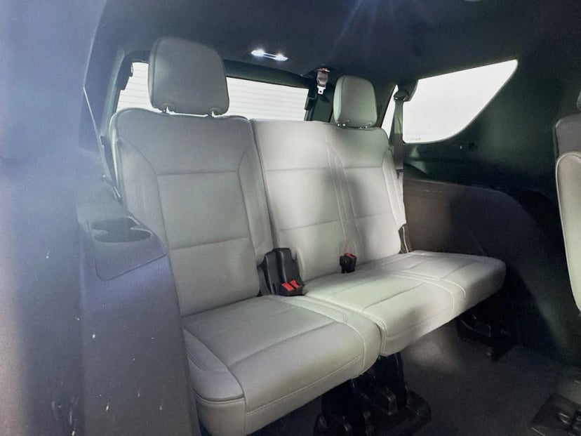 2022 GMC Yukon - Image 34
