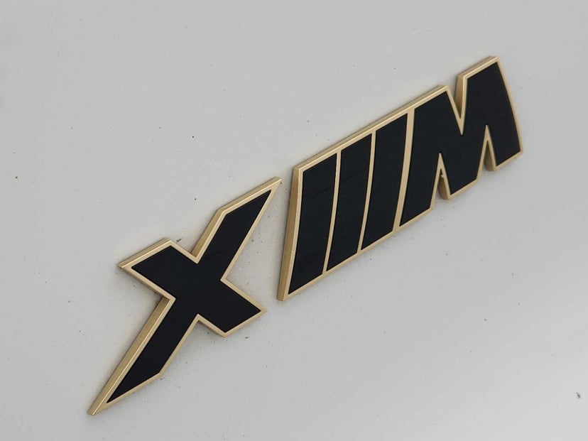 2023 BMW XM - Image 11