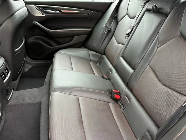 2023 Cadillac CT5 - Image 24