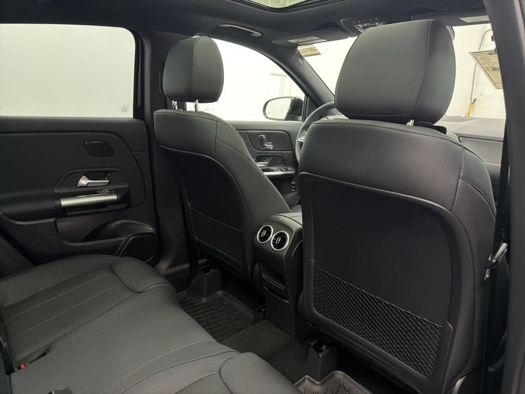 2026 MERCEDES-BENZ GLA - Image 26