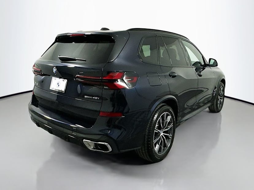 2026 BMW X5 - Image 5