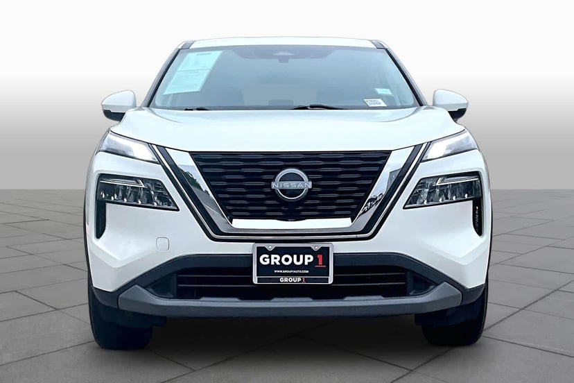 2022 Nissan Rogue - Image 4