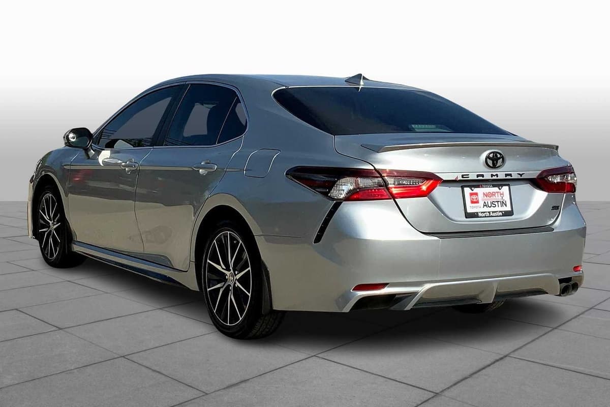 2024 Toyota Camry - Image 11