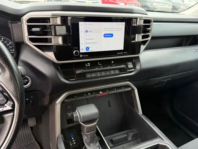 2023 Toyota Tundra - Image 15