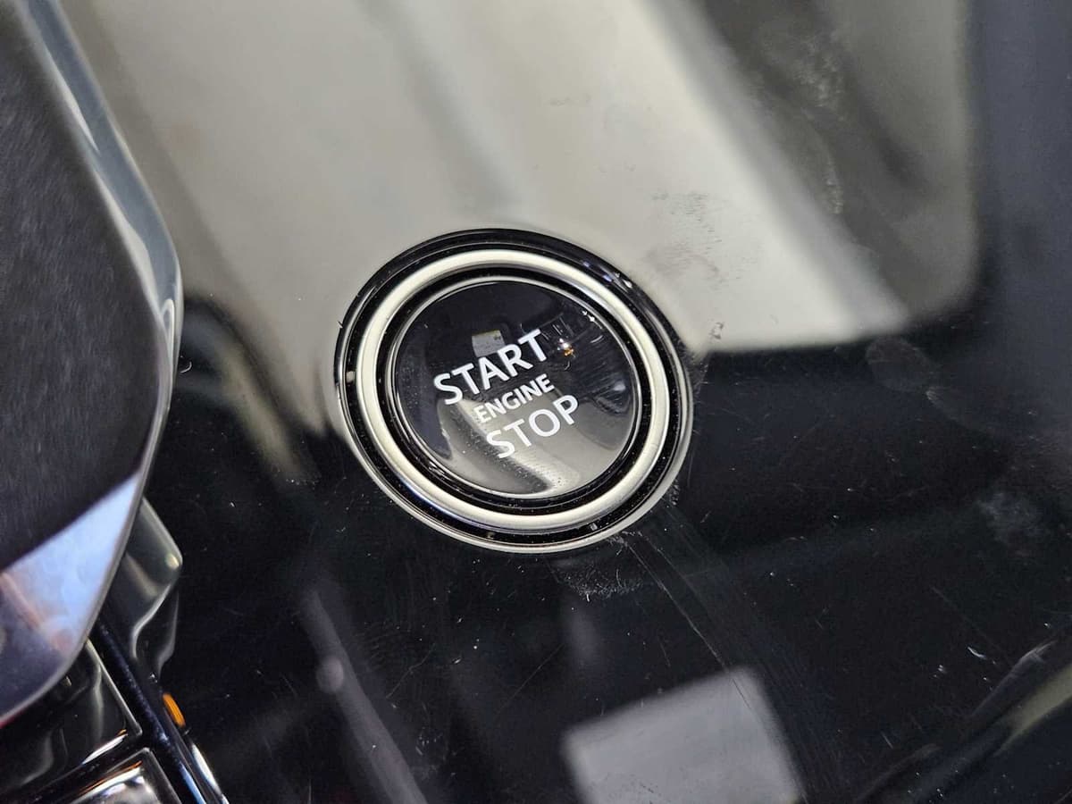 2024 Land Rover Range Rover Sport - Image 17