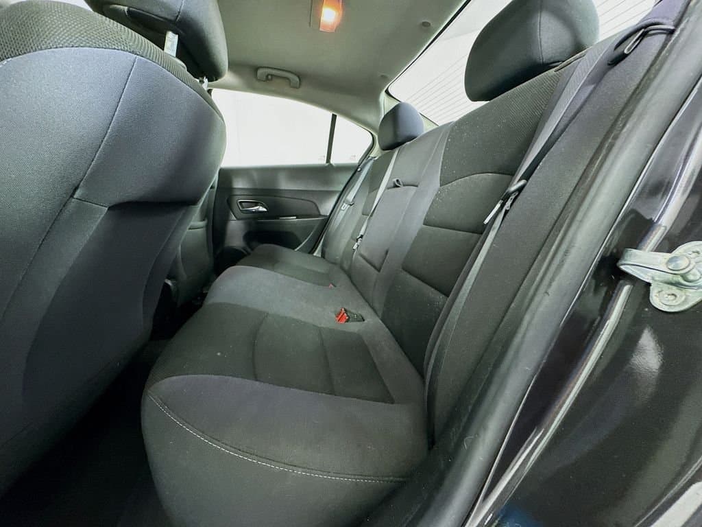 2014 CHEVROLET Cruze - Image 31