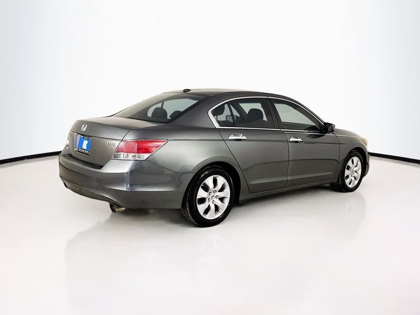 2009 Honda Accord - Image 7