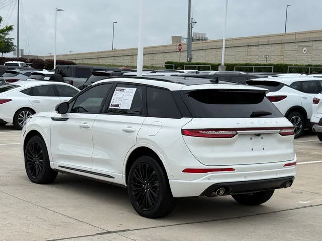 2023 Lincoln Corsair - Image 8