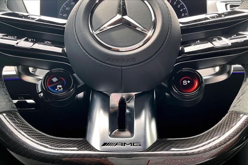 2025 Mercedes-Benz AMG® S 63 E - Image 33