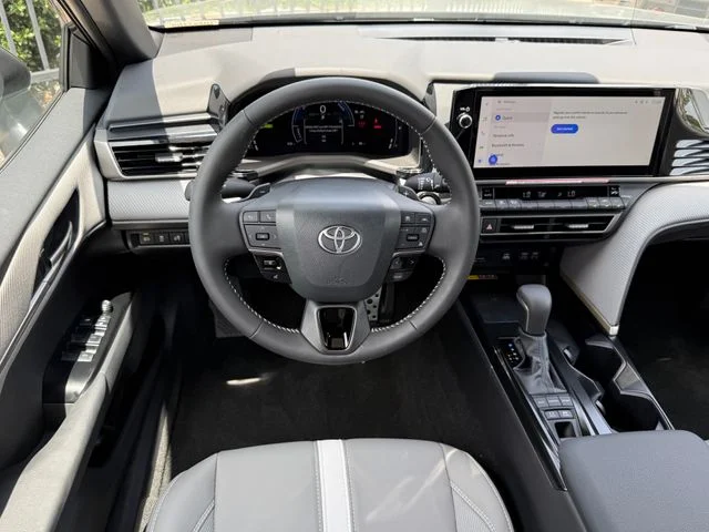 2026 Toyota Camry - Image 23
