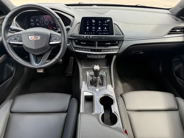 2023 Cadillac CT4 - Image 22