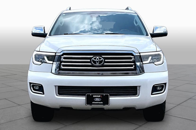 2019 Toyota Sequoia - Image 4