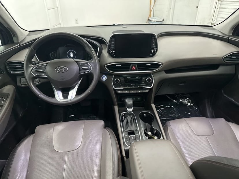 2019 Hyundai Santa Fe - Image 18
