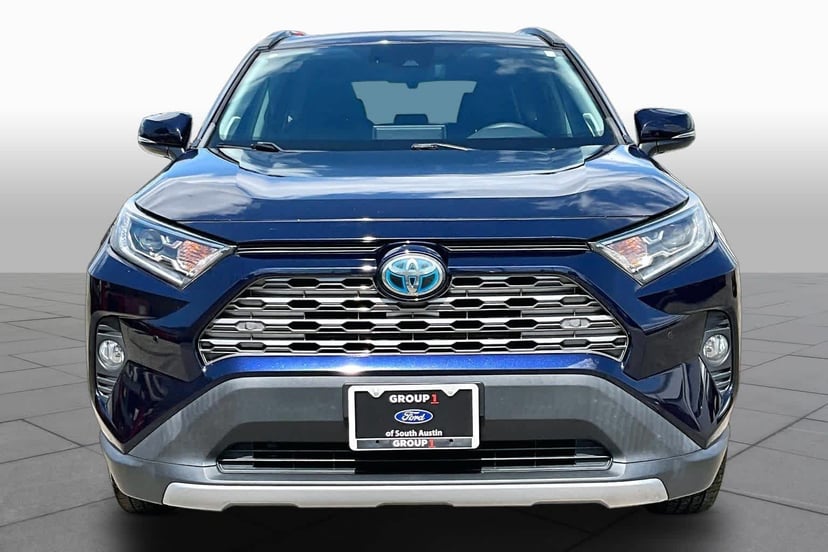 2020 Toyota RAV4 Hybrid - Image 4