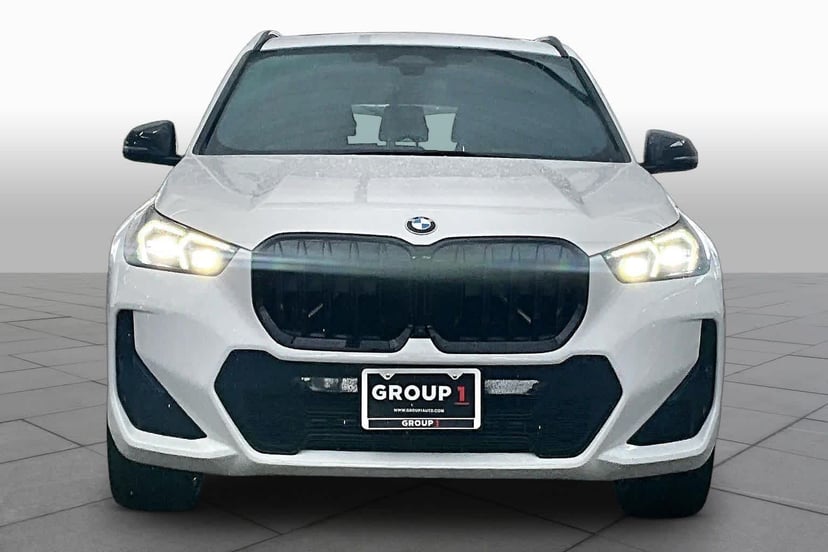 2024 BMW X1 xDrive28i - Image 2