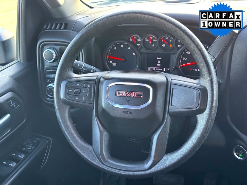 2024 GMC Sierra 2500HD - Image 21