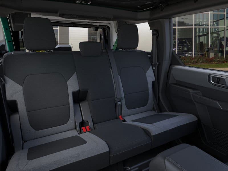 2025 Ford Bronco - Image 11