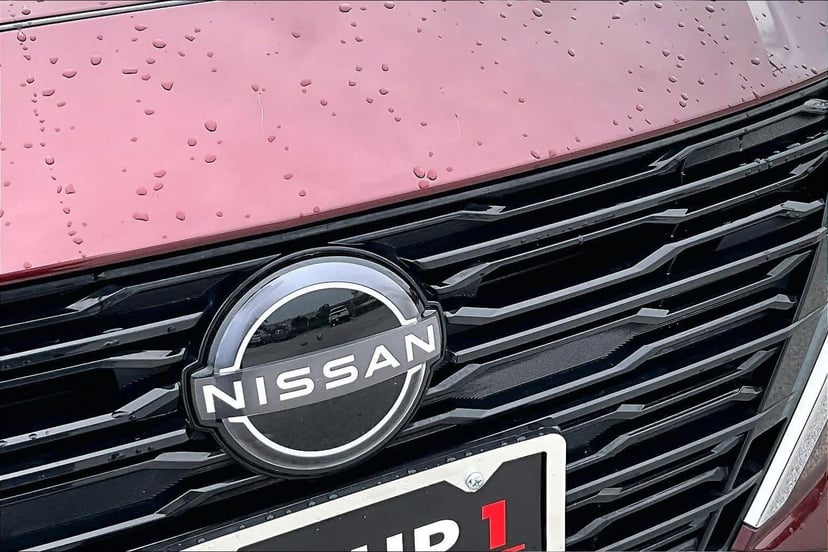 2025 Nissan Altima - Image 30